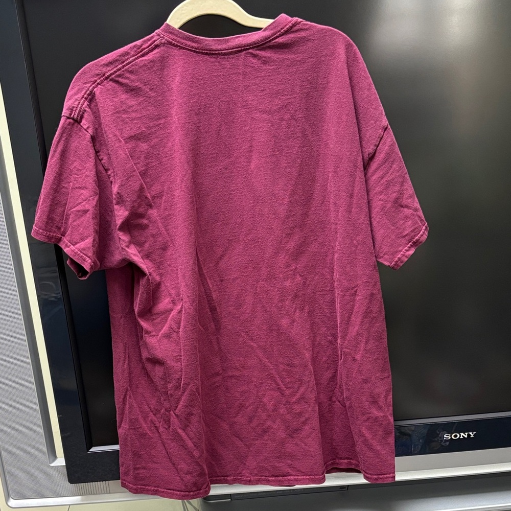 Guns N' Roses Burgundy Graphic Tee Men’s XL - Picture 4 of 4